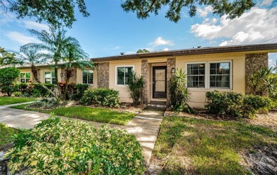 Beach Home For Sale in Palm Harbor, Florida