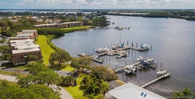 Beach Condo For Sale in Port Saint Lucie, Florida