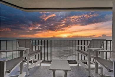 Beach Condo Sale Pending in Jensen Beach, Florida