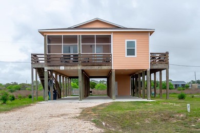 Beach Home For Sale in Rockport, Texas