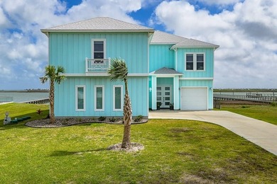 Beach Home For Sale in Rockport, Texas