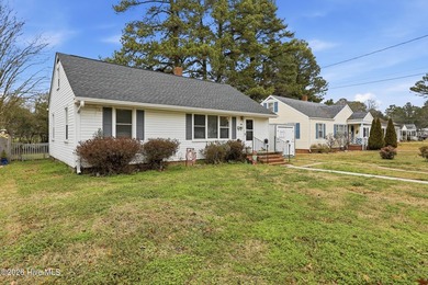 Beach Home Active Under Contract in Elizabeth City, North Carolina