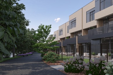 Beach Townhome/Townhouse For Sale in Chicago, Illinois