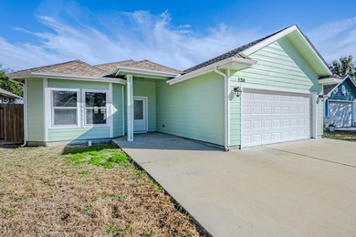 Beach Home For Sale in Fulton, Texas