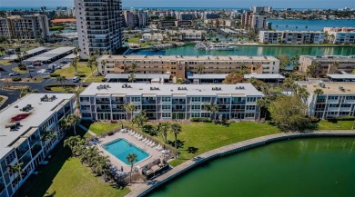 Beach Condo For Sale in South Pasadena, Florida