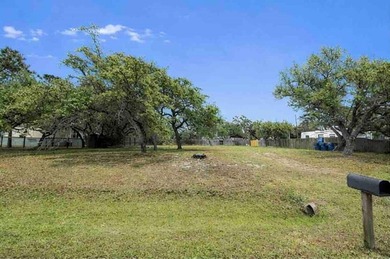 Beach Lot For Sale in Rockport, Texas