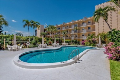 Beach Condo For Sale in Hollywood, Florida