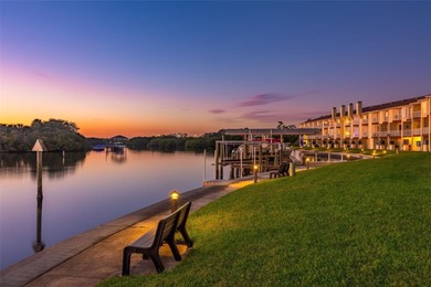 Beach Townhome/Townhouse For Sale in Oldsmar, Florida