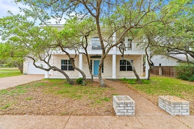 Beach Home For Sale in Rockport, Texas