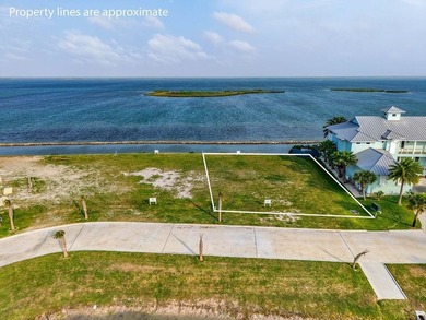 Beach Lot For Sale in Rockport, Texas