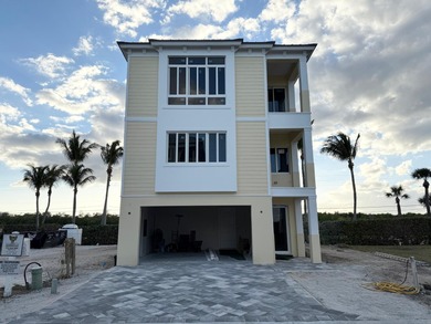 Beach Home For Sale in Fort Pierce, Florida
