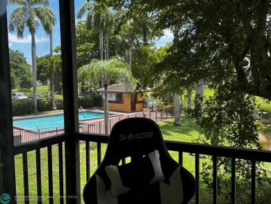 Beach Condo For Sale in Coral Springs, Florida