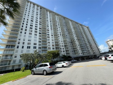 Beach Condo For Sale in Sunny Isles Beach, Florida