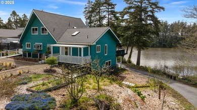 Beach Home For Sale in Bandon, Oregon