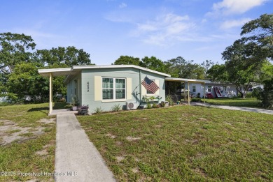 Beach Home Sale Pending in Spring Hill, Florida