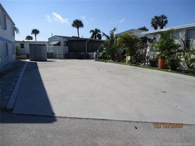 Beach Lot For Sale in Jensen Beach, Florida