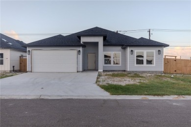 Beach Home Sale Pending in Rockport, Texas