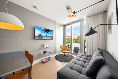 Beach Condo For Sale in Miami Beach, Florida
