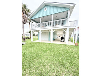 Beach Home For Sale in Rockport, Texas