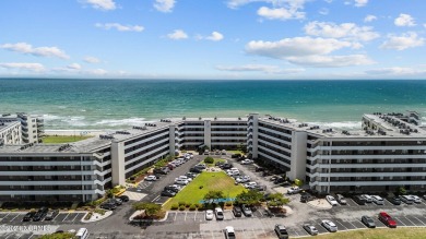 Beach Condo For Sale in Indian Beach, North Carolina