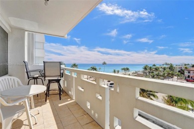 Beach Condo For Sale in Hollywood, Florida