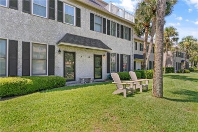Beach Condo For Sale in Saint Simons, Georgia