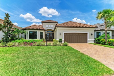 Beach Home For Sale in Bradenton, Florida