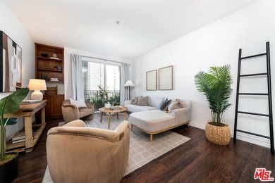 Beach Condo For Sale in Marina Del Rey, California