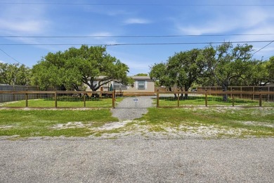 Beach Home For Sale in Rockport, Texas