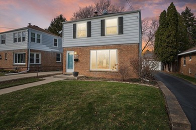 Beach Home For Sale in Saint Francis, Wisconsin