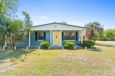 Beach Home For Sale in Panama City, Florida