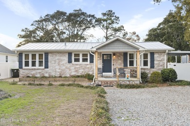 Beach Home For Sale in Oak Island, North Carolina