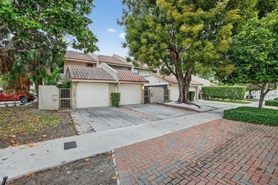 Beach Home For Sale in Lauderdale By The Sea, Florida