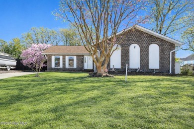 Beach Home For Sale in Oak Island, North Carolina