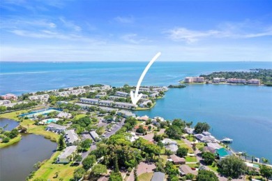 Beach Condo For Sale in St. Petersburg, Florida