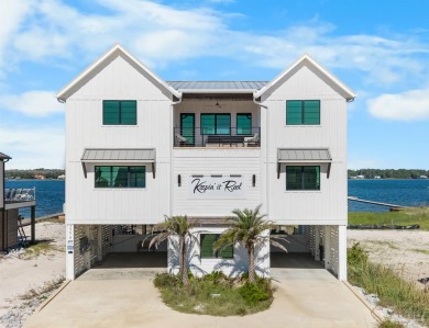 Beach Home For Sale in Gulf Shores, Alabama