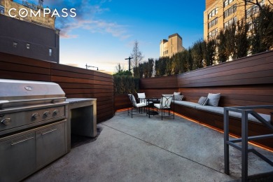 Beach Condo For Sale in New York, New York