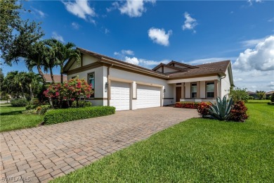 Beach Home For Sale in Fort Myers, Florida