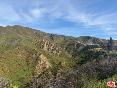 Beach Lot For Sale in Malibu, California