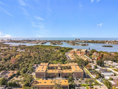 Beach Condo For Sale in Largo, Florida