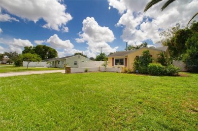 Beach Home Sale Pending in St. Petersburg, Florida