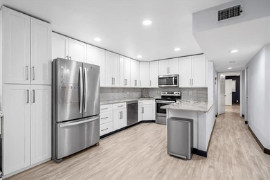 Beach Condo For Sale in Delray Beach, Florida