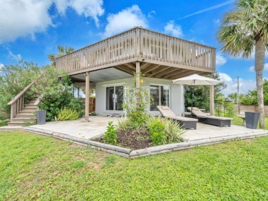 Beach Home For Sale in Fort Walton Beach, Florida