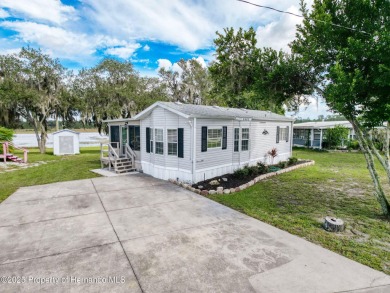 Beach Condo For Sale in Weeki Wachee, Florida