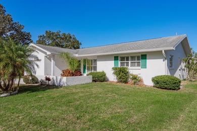 Beach Home For Sale in Palm Harbor, Florida