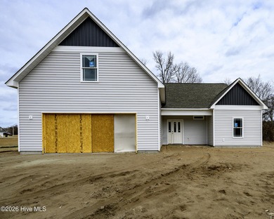 Beach Home For Sale in New Bern, North Carolina