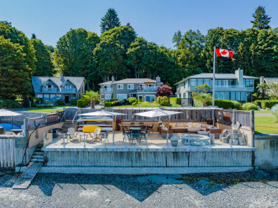 WALK ON WATERFRONT Judges Row... Qualicum Beach... the - Beach Home for sale in Qualicum Beach, British Columbia on Beachhouse.com