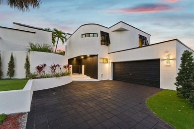 Beach Home For Sale in Pompano Beach, Florida