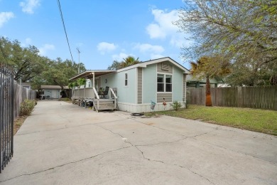 Beach Home Sale Pending in Rockport, Texas