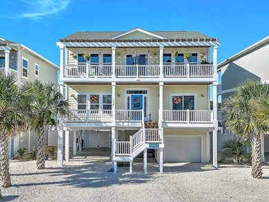 Beach Home For Sale in Holden Beach, North Carolina